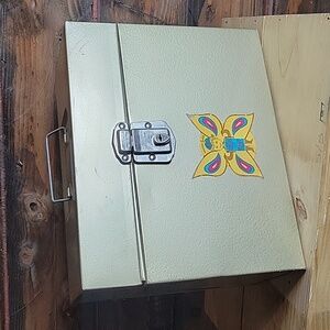 Fun Skotch Kooler Porta-file!